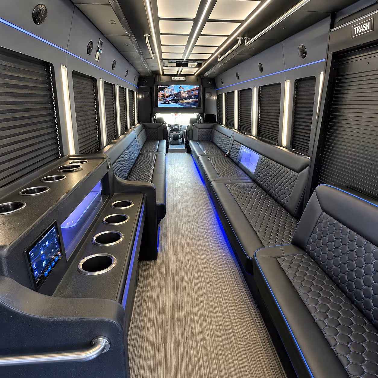Rent a Bus to New Orleans Morial Convention Center