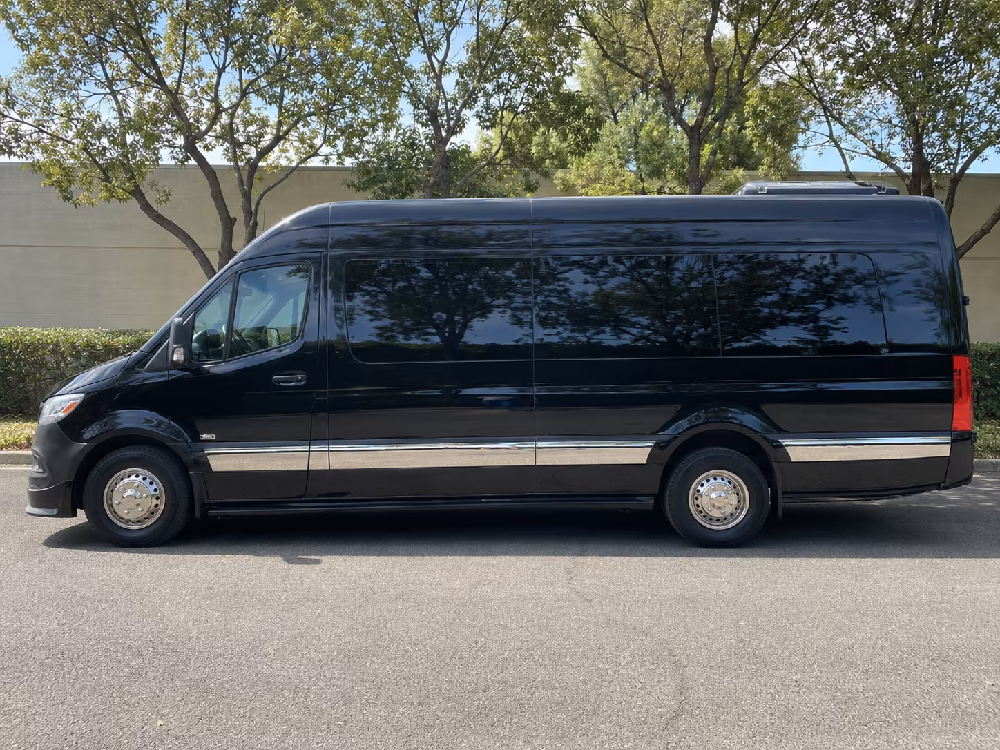 Gulfport Wedding Transportation & Shuttle Service