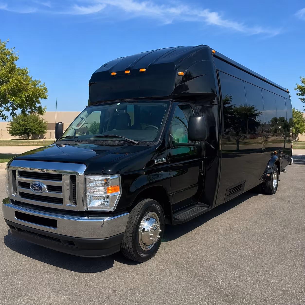 Kenner Winery Tour & Pub Crawl Transportation
