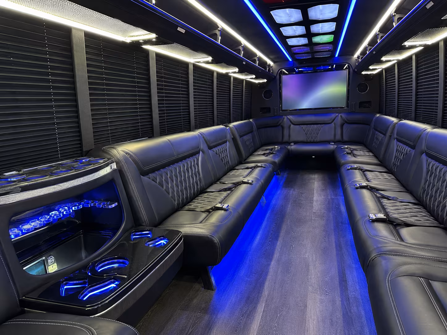 Lafayette Birthday, Sweet 16, & Quinceañera Party Bus Rentals