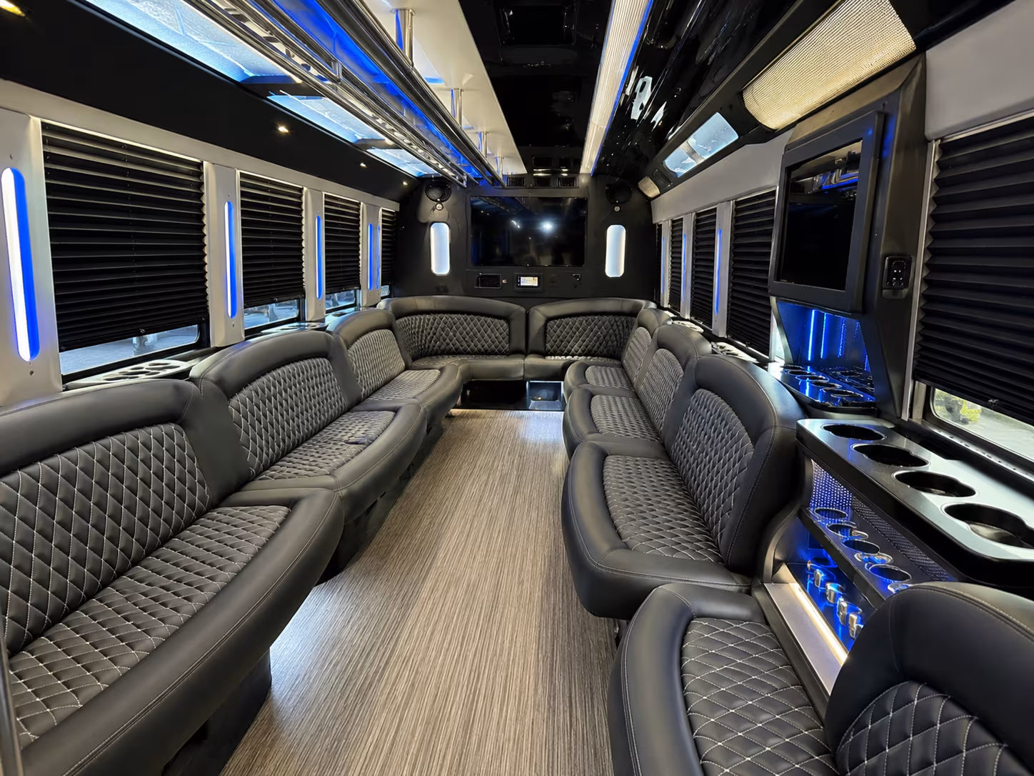 New Orleans Bachelor & Bachelorette Transportation