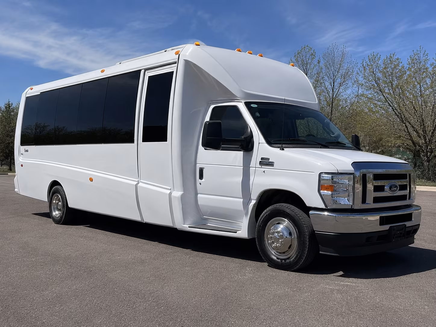 New Orleans Birthday, Sweet 16, & Quinceañera Transportation party bus exterior