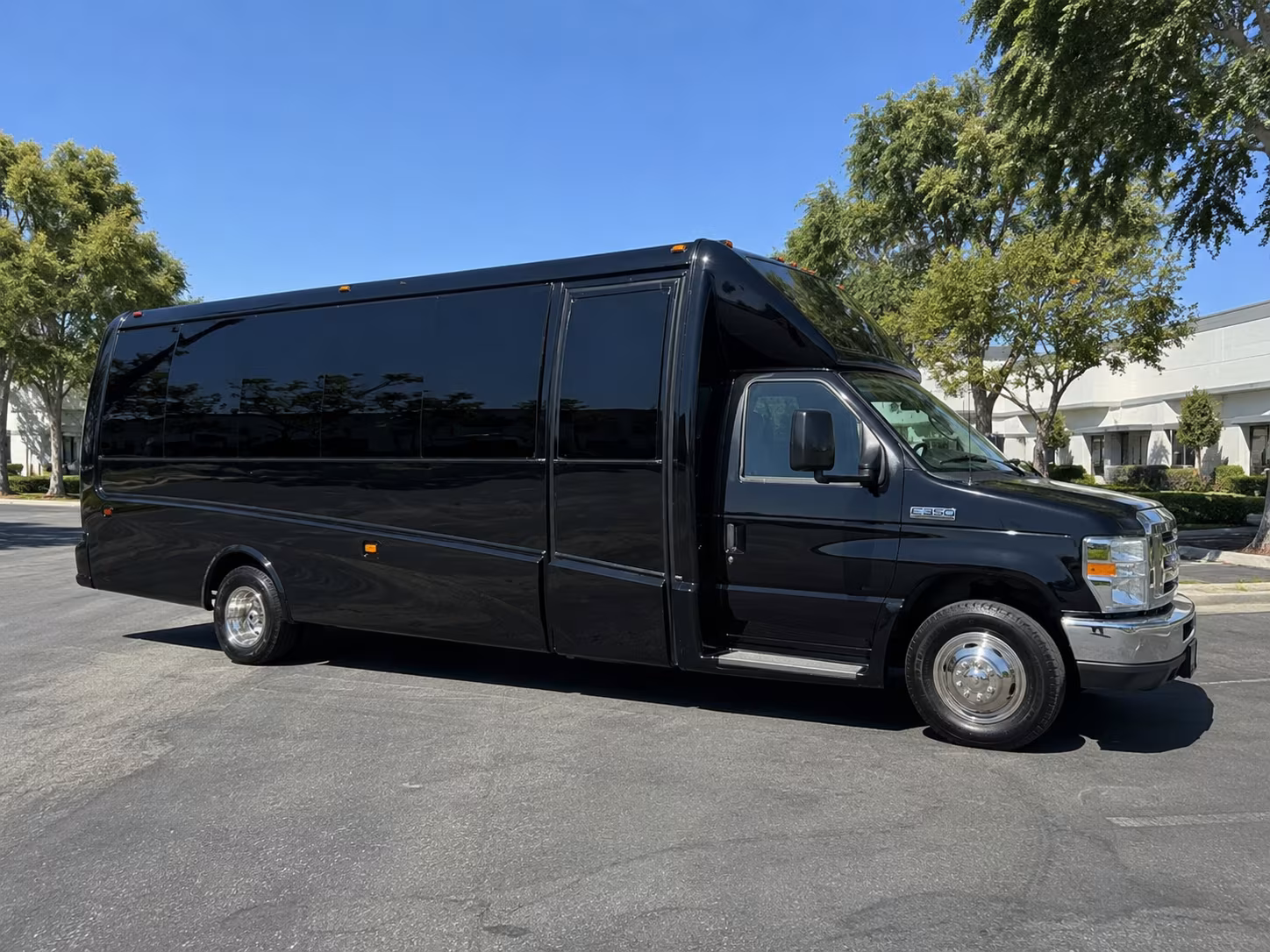 New Orleans Birthday, Sweet 16, & Quinceañera Transportation party bus exterior