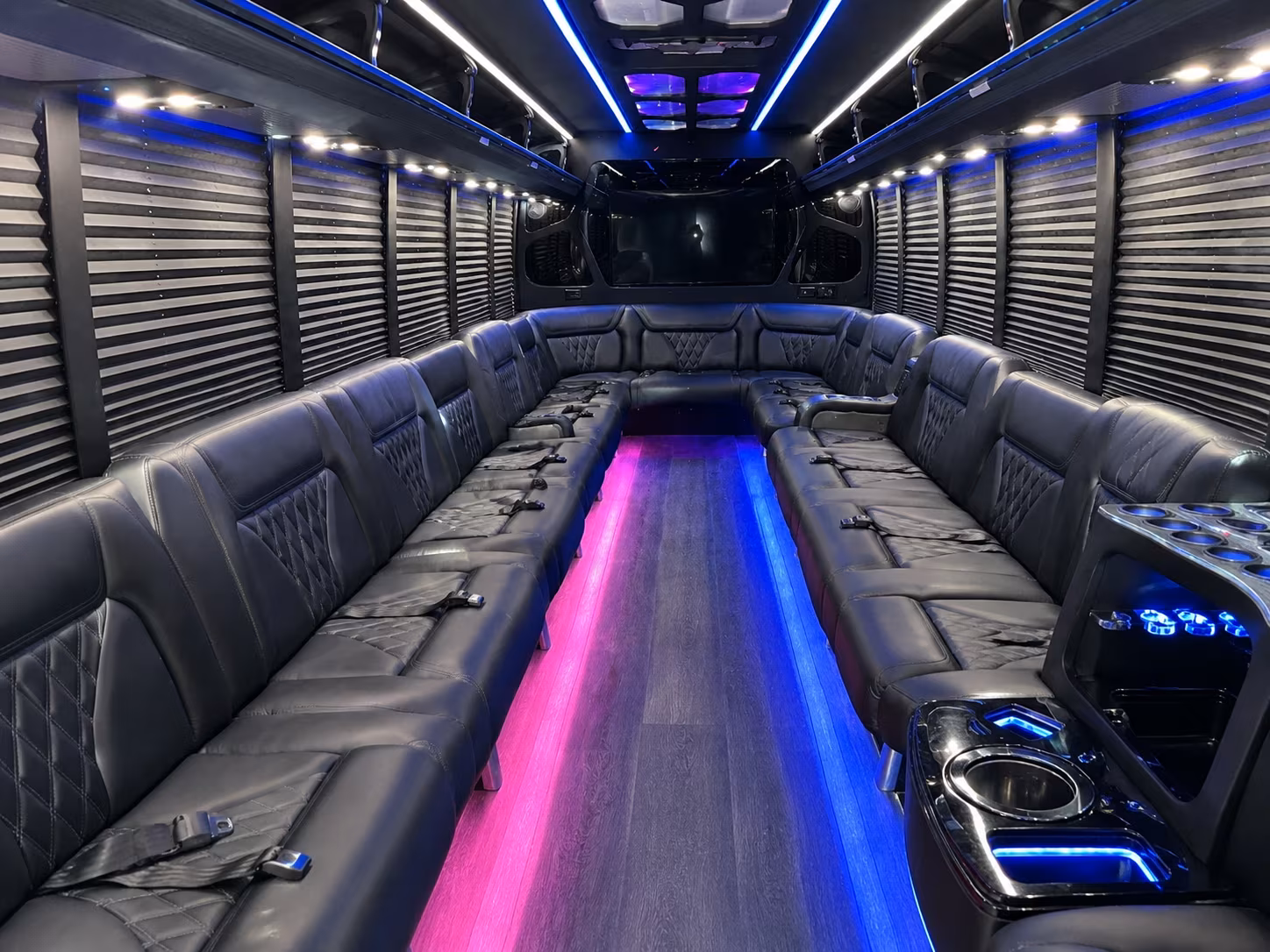 New Orleans Prom & Homecoming Transportation pickup coordination