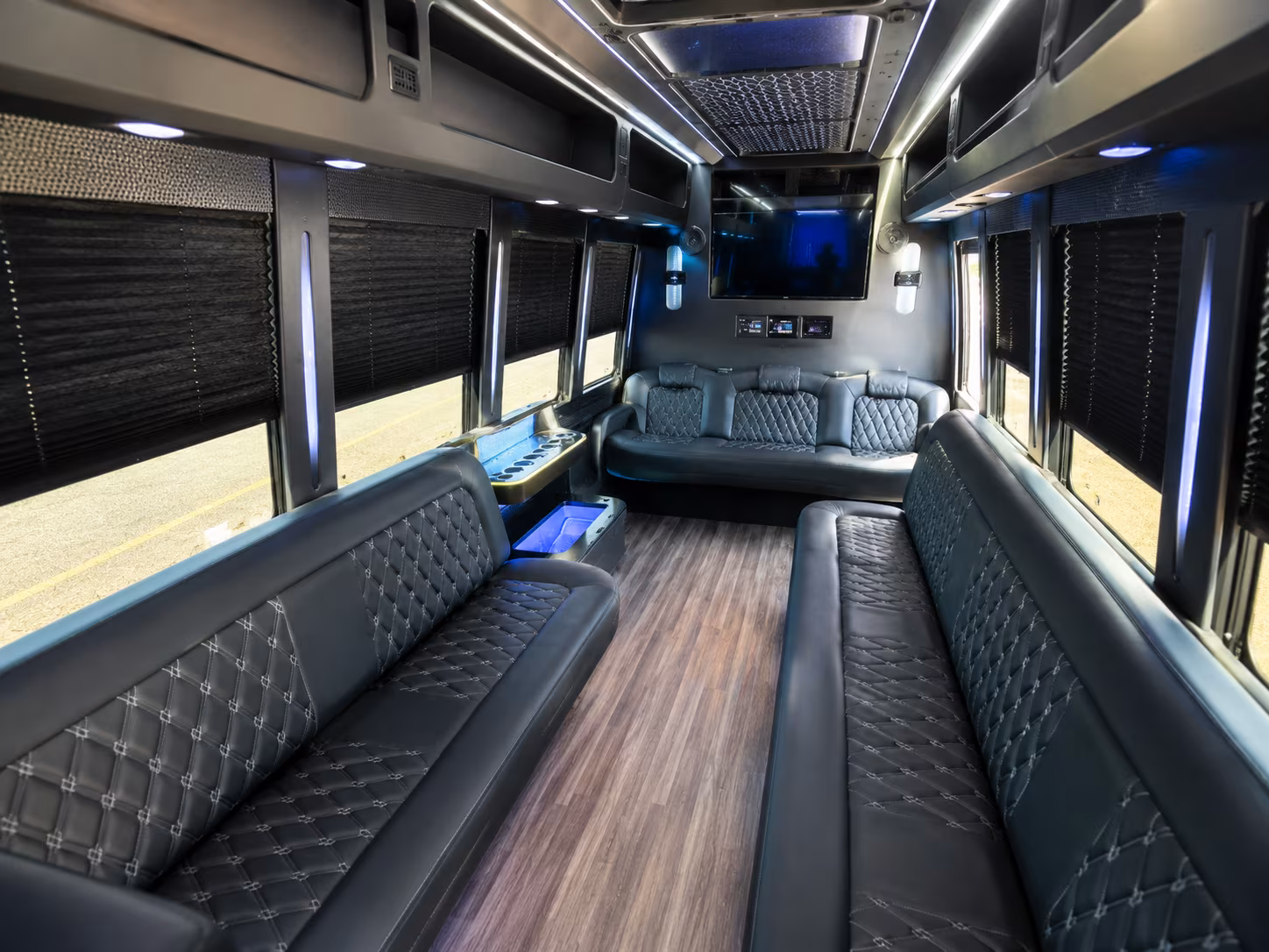 New Orleans Winery Tour & Pub Crawl Transportation party bus exterior