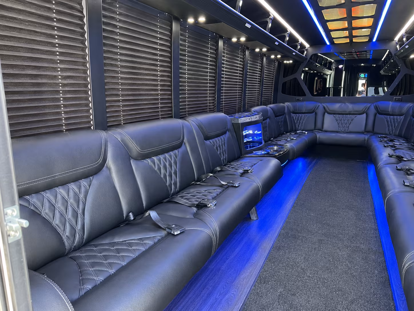 New Orleans Winery Tour & Pub Crawl Transportation onboard seating